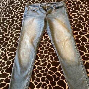 Hollister acid wash low rise super skinny crop
